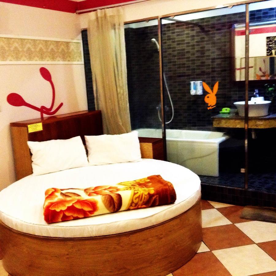 Sac Mau Playboy Motel Hanoï