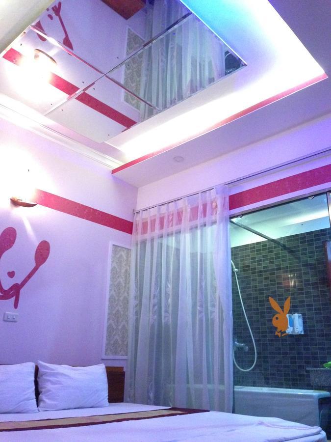 Motel Sac Mau Playboy Hanoï